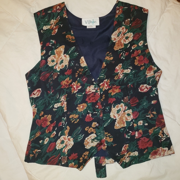 V I P ettes Jackets & Blazers - Vintage Floral Vest
